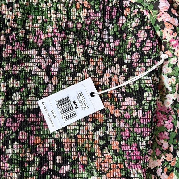 Dex floral top - Picture 2 of 8